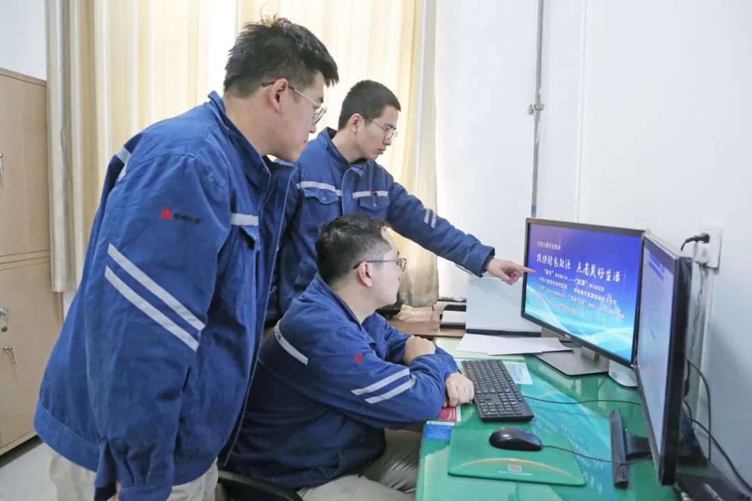 1704415884956048503.jpg 马2.jpg