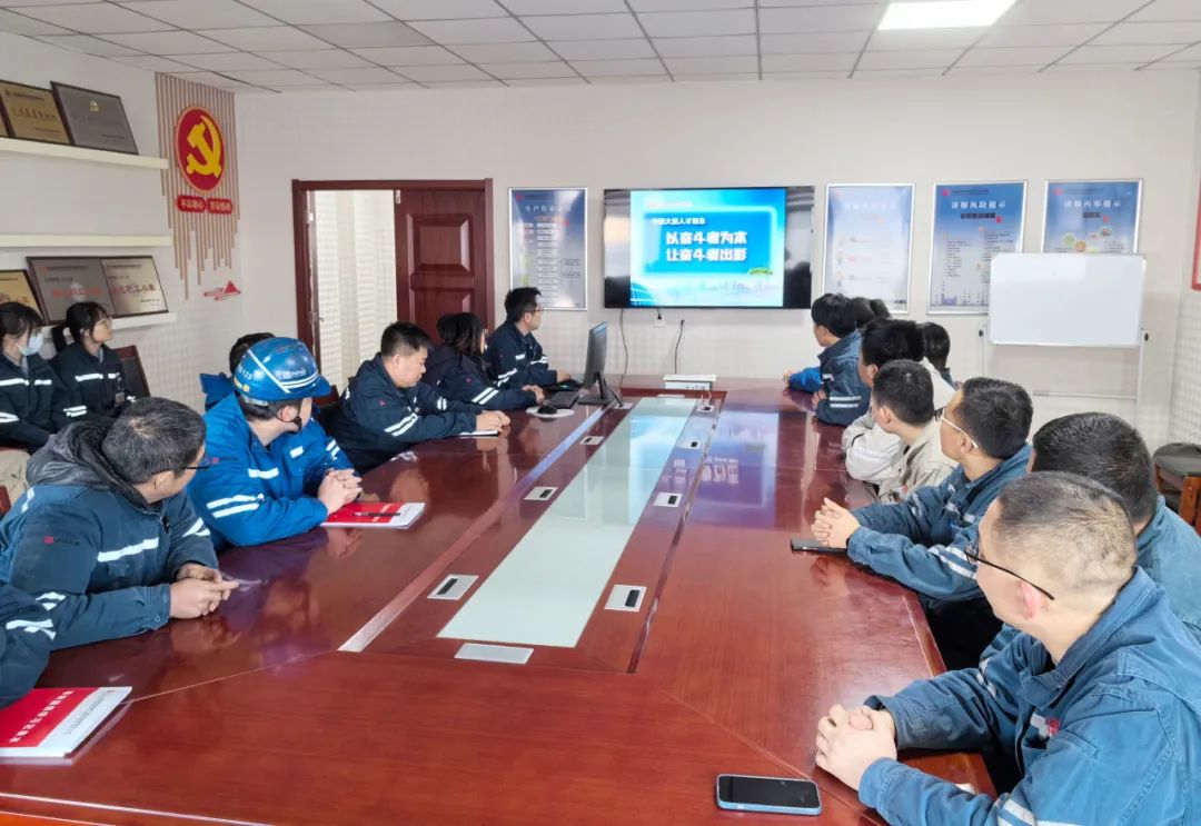 1704415948577021156.jpg 张热1.jpg