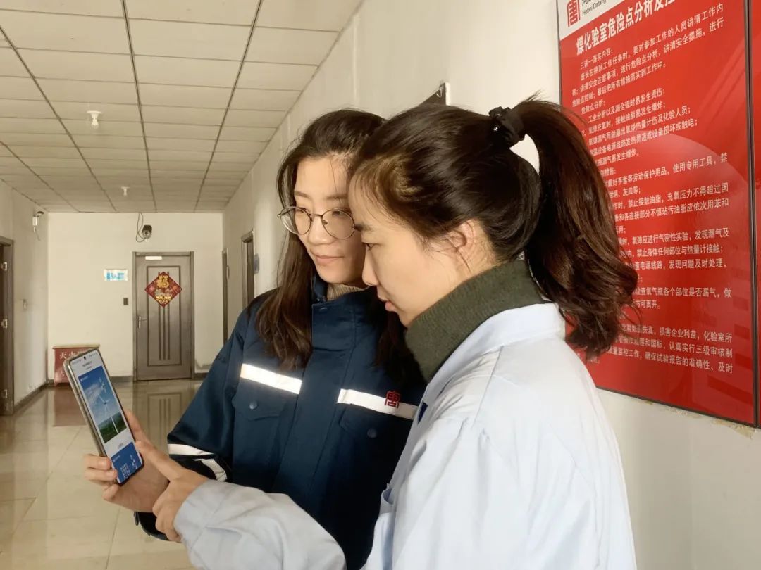 1704415958315084632.jpg 张热2.jpg