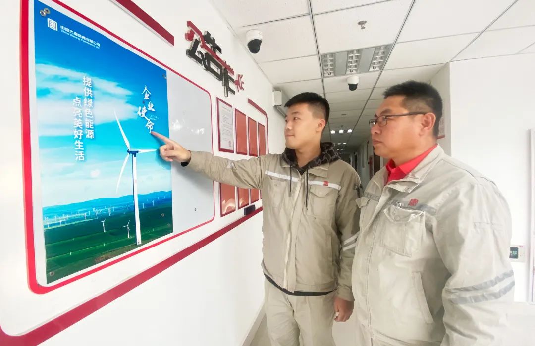 1704415969587010293.jpg 张新1.jpg