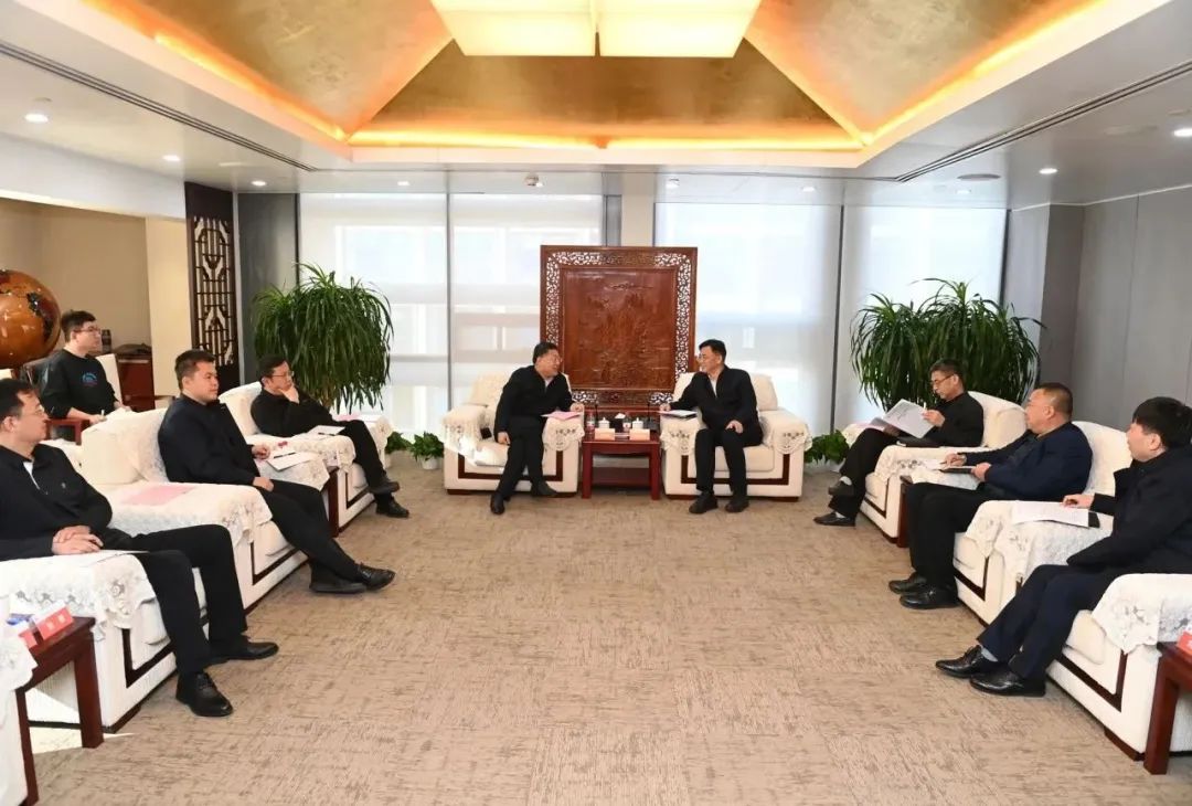 1705366002510050855.jpg 1.15会见.jpg