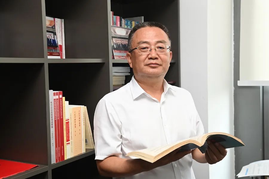 1707268883644023735.jpg 刘勇.jpg