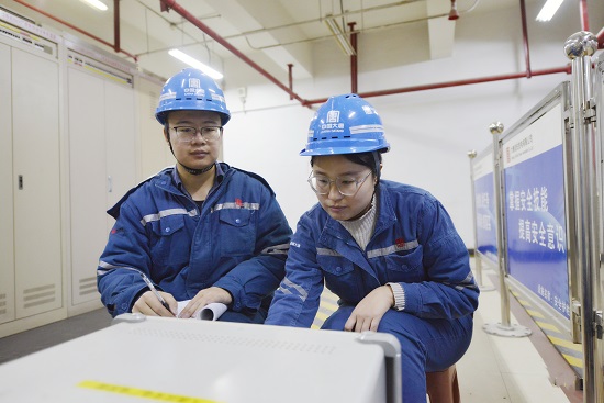 【球王会故事】“较真”的他们 - 副本.jpg