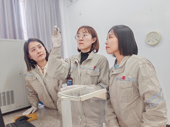 工作照（崔晓燕） - 副本.jpg