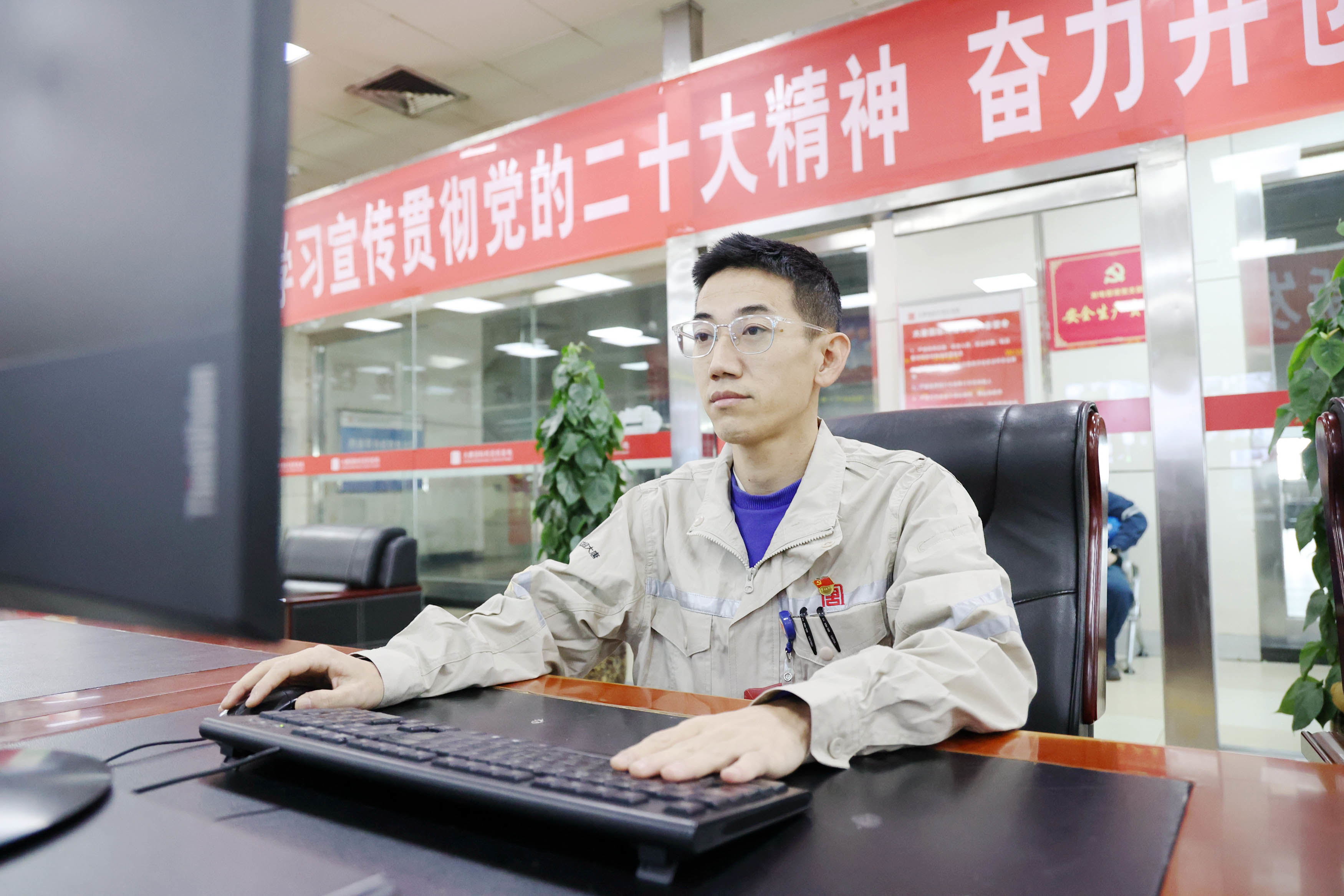 【球王会榜样】朱建兵：心怀希望 不惧路遥.jpg