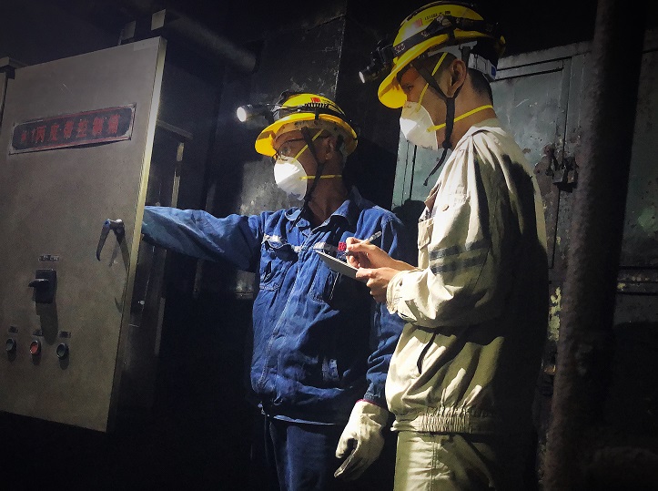 1729841205679057849.jpg 2.jpg