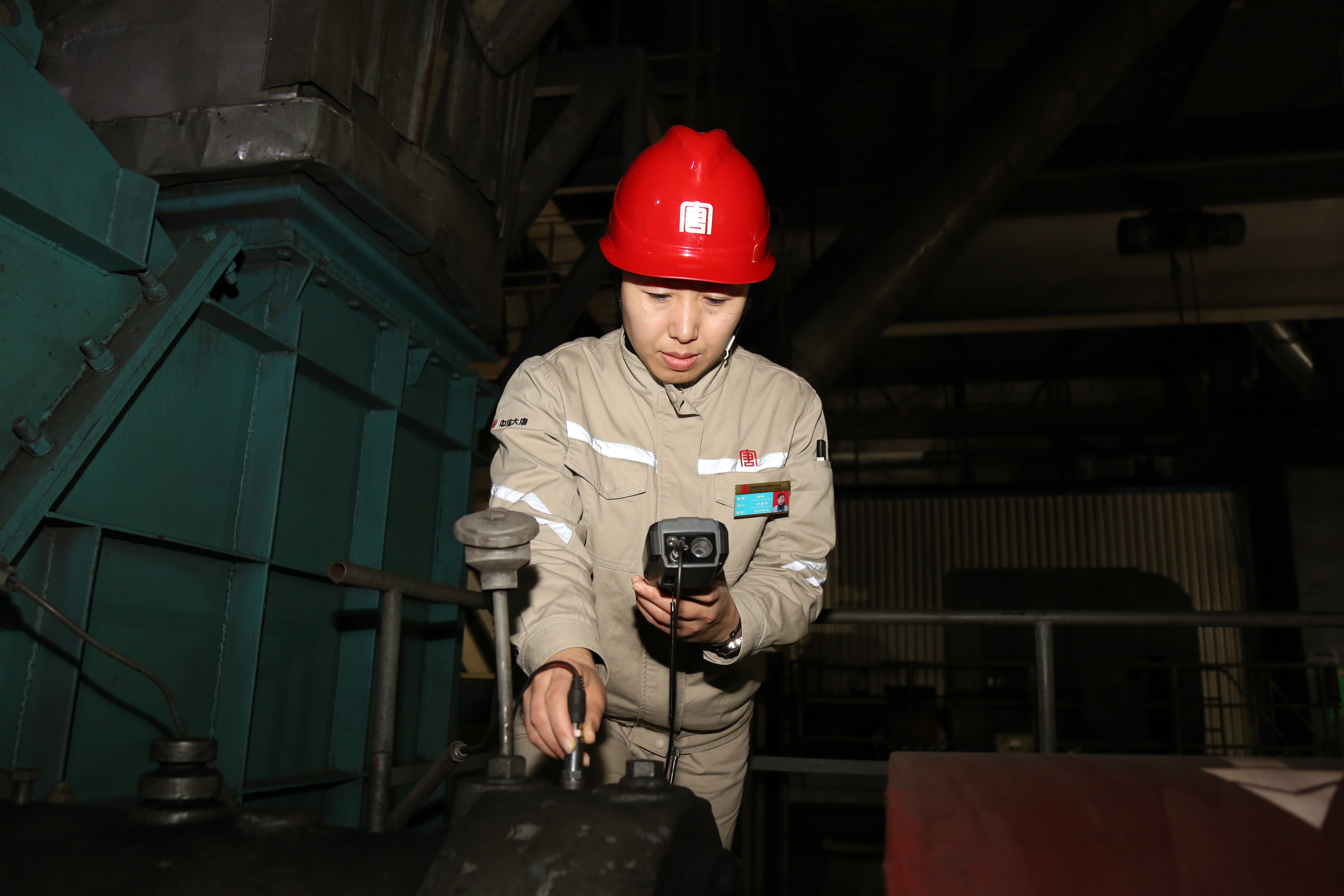 【最美球王会人】刘坤：匠心致远 砥砺前行.jpg