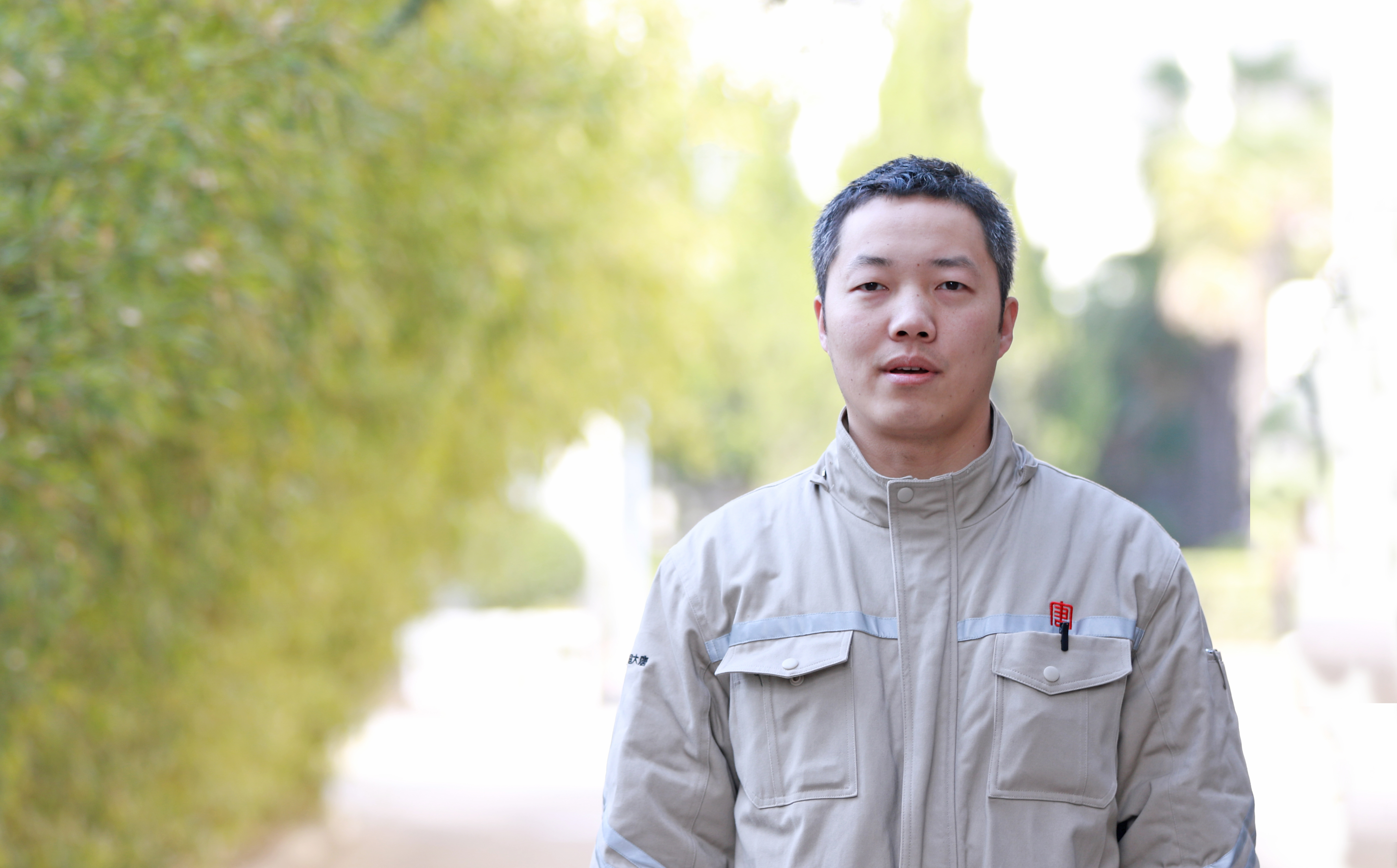 【奋斗球王会人】黄松华：松柏之志书芳华（球王会三门峡发电公司 周一帆）3 (2).jpg